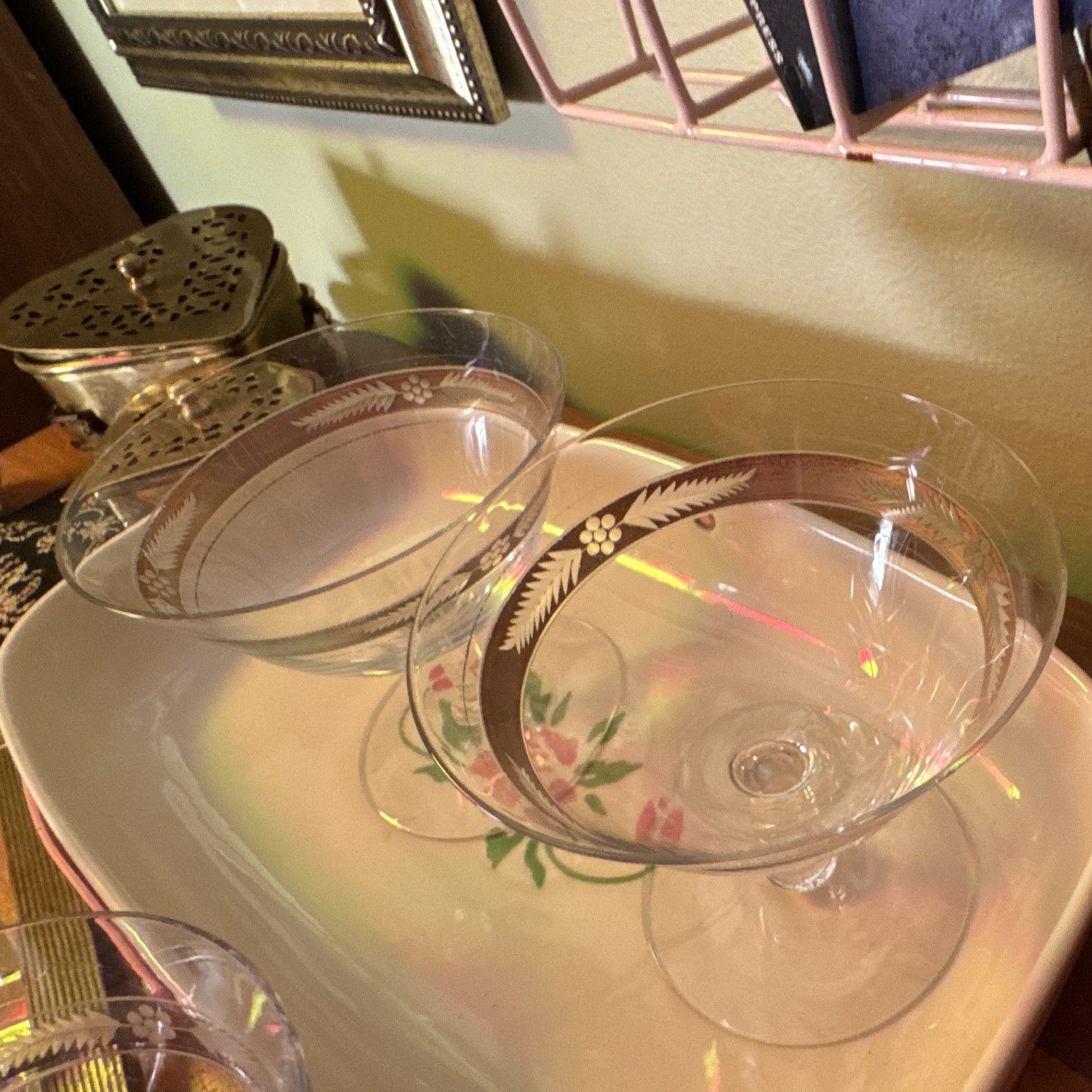 Vintage Set of 4 Silver Crest Coupe Cocktail Glasses Etched Leaf & Berry Barware