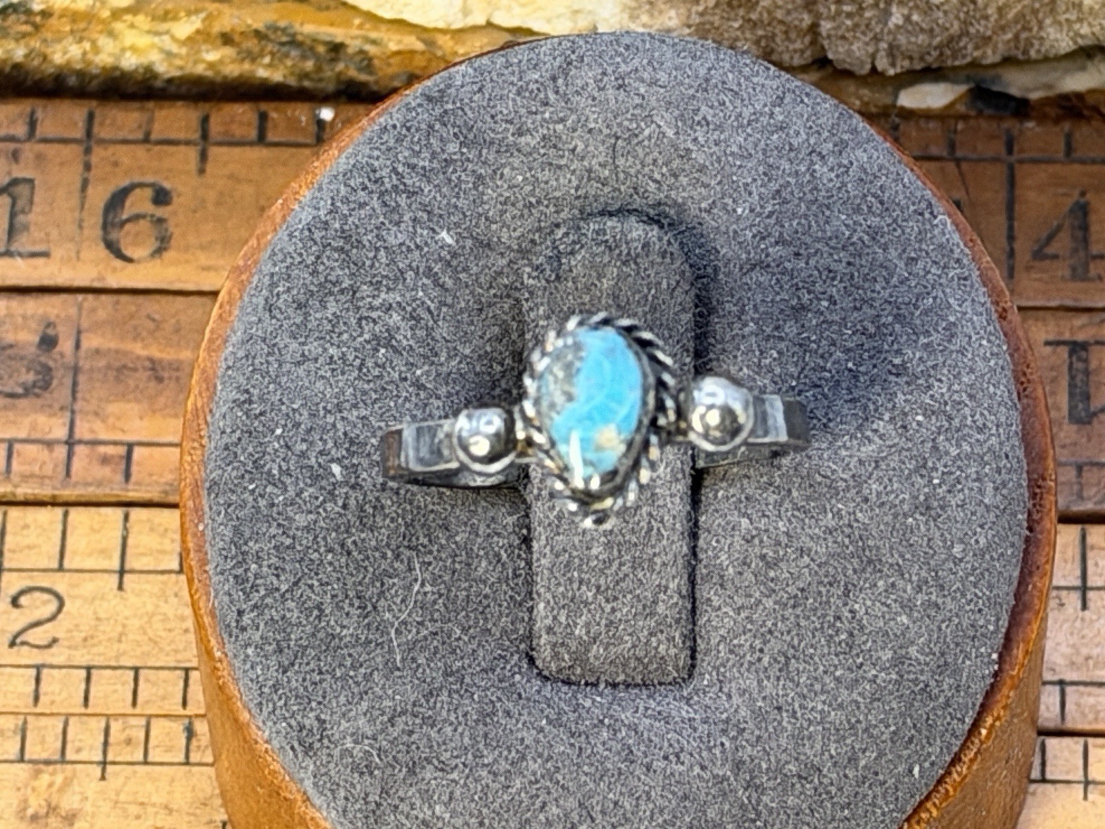 Vintage Native Navajo Sterling Petite Turquoise Beaded Ring sz 7.5--2410.26 Vintage Native Navajo Sterling Petite Turquoise Beaded Ring sz 7.5--2410.26