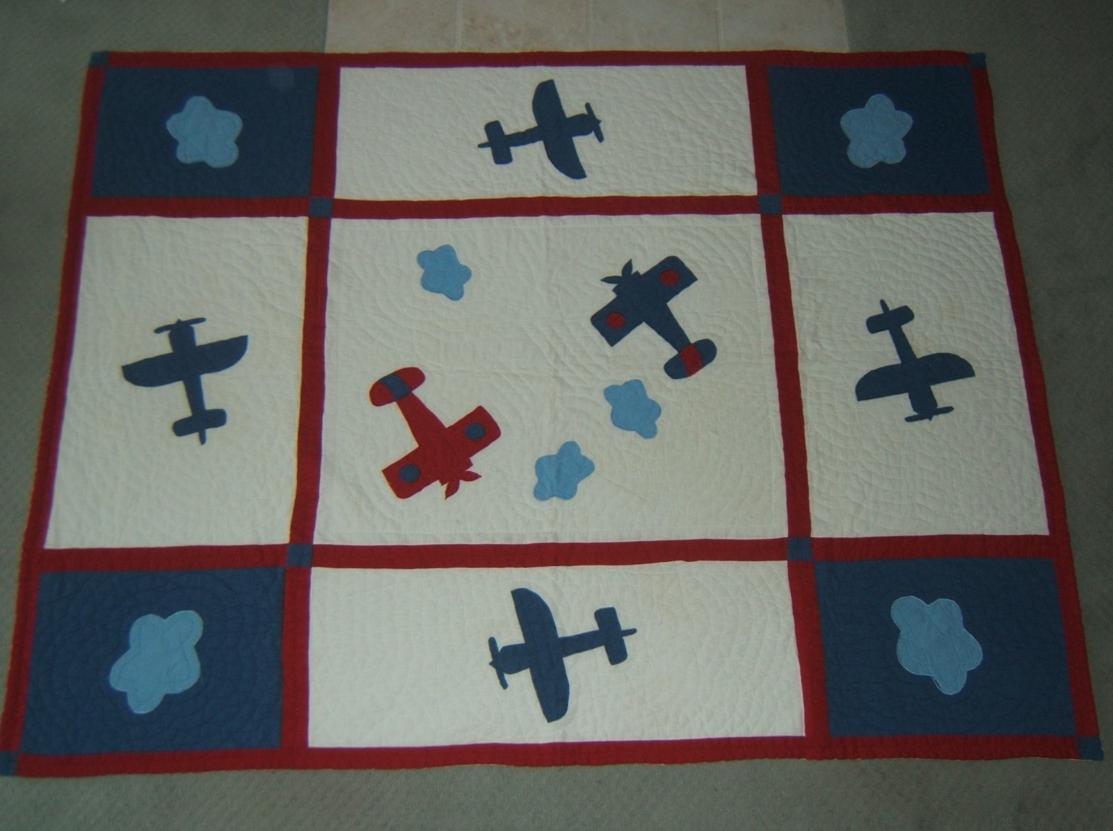 Vintage Airplane Themed Quilt 82\