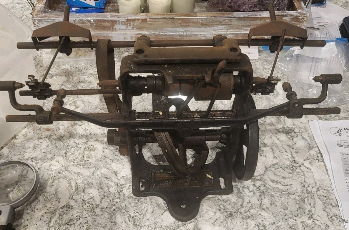 Antique 1903 Universal Winding Company Leesona Tabletop Machine Steampunk Rare