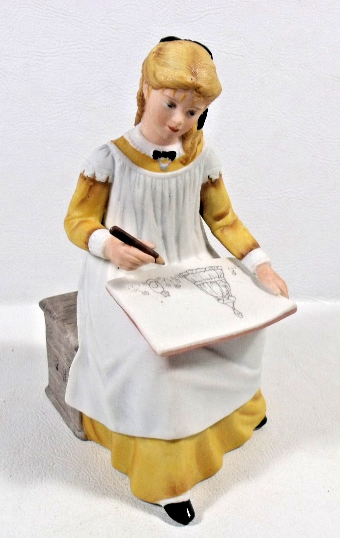 1982 Franklin Mint Porcelain LITTLE WOMEN 6\