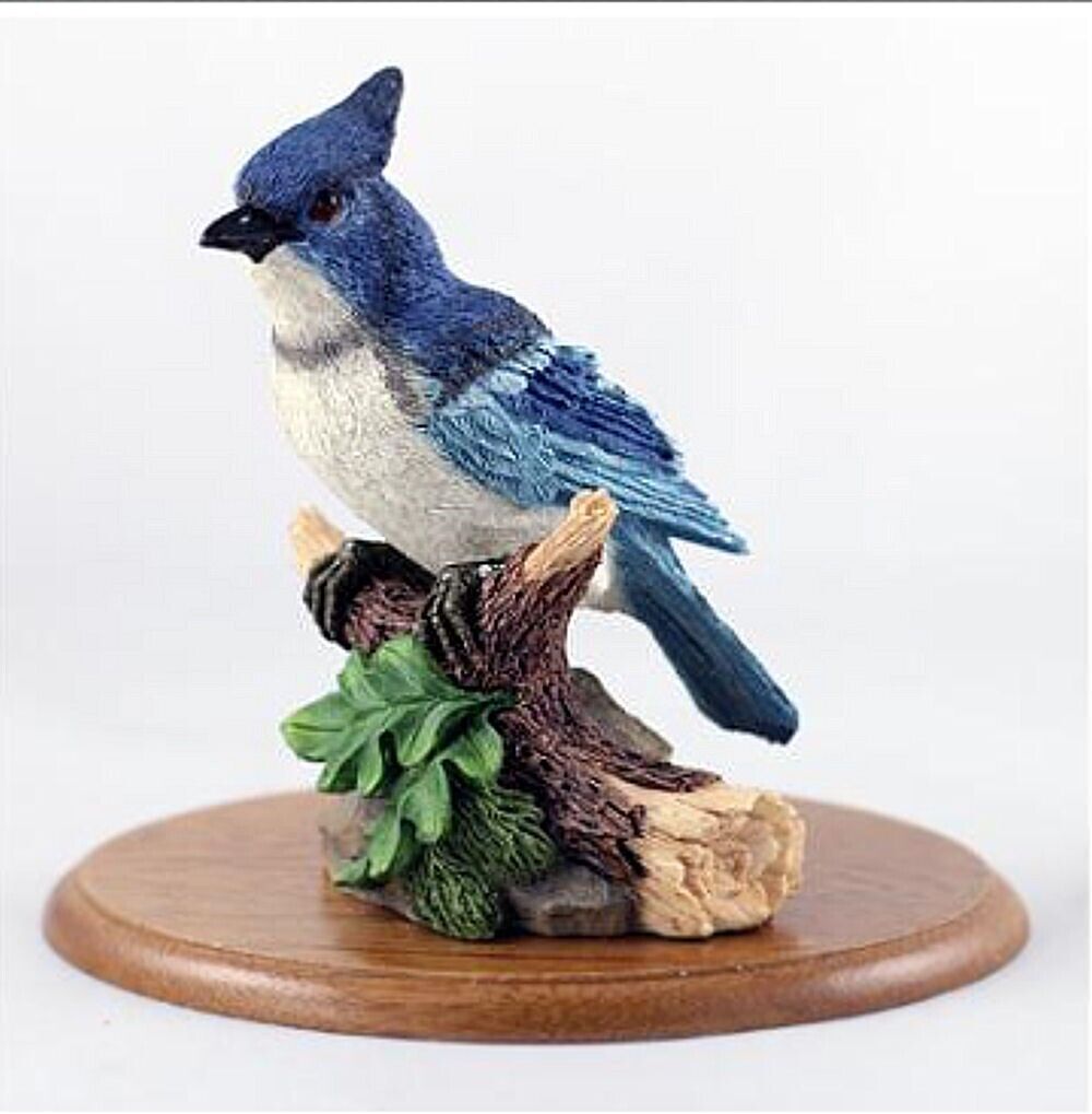 NEW - Blue Jay Figurine 4\