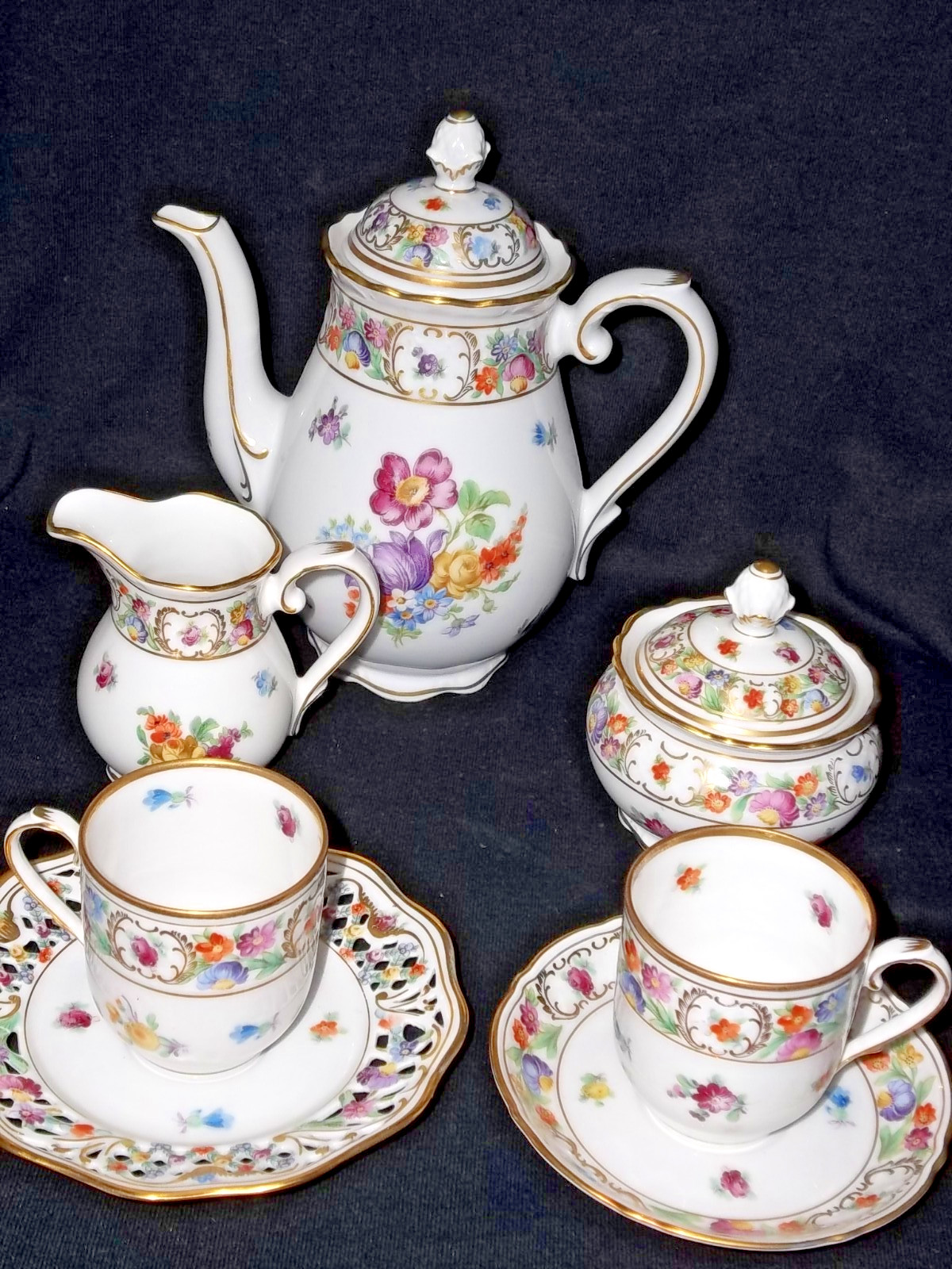 SCHUMANN  EMPRESS DRESDEN FLOWERS MINI COFFEE & CREAMER/SUGAR & CUP & SAUCER