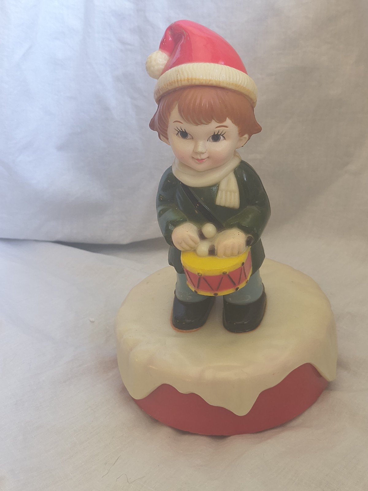 Vintage 1973 Little Drummer Boy Wind-Up Plastic Windup Music Box
