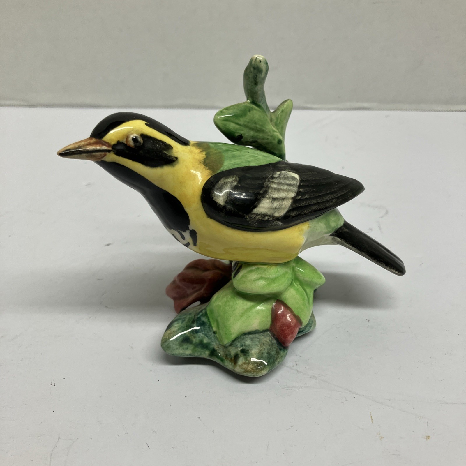 Stangl Pottery Bird 3814 Black-throated Green Warbler ~ 4 1/8\