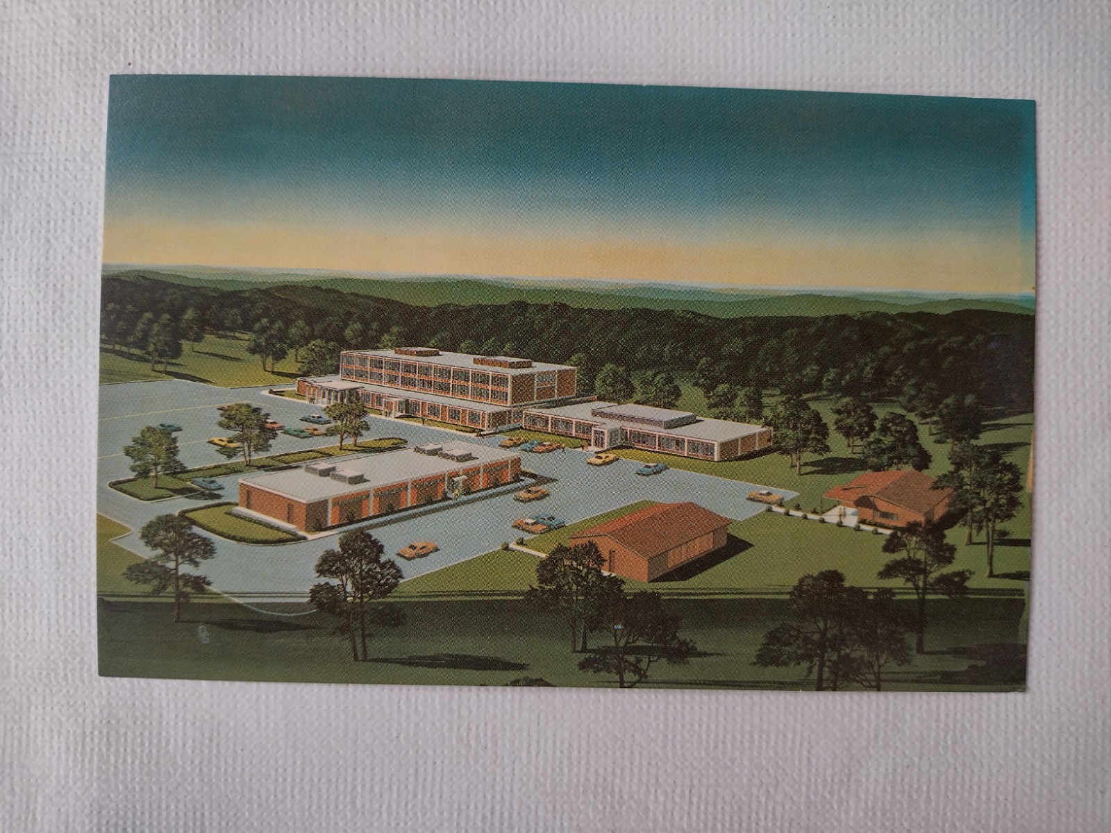 POSTCARD 1960\'s THE NEW SCIOTO MEMORIAL HOSPITAL / SOMC PORTSMOUTH OHIO OH POSTCARD 1960\'s THE NEW SCIOTO MEMORIAL HOSPITAL / SOMC PORTSMOUTH OHIO OH