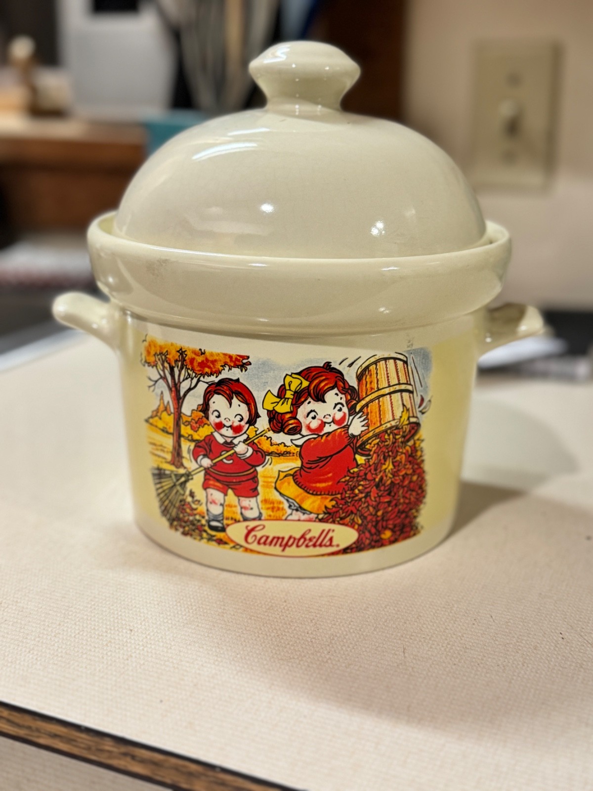Vintage 1998 Campbell's Soup Kids Tureen Houston Harvest Lid Ladle Ceramic
