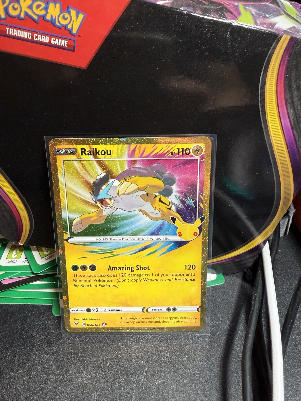 Pokémon TCG Raikou 050/185 Amazing Rare Holo English 30th Classic Collection