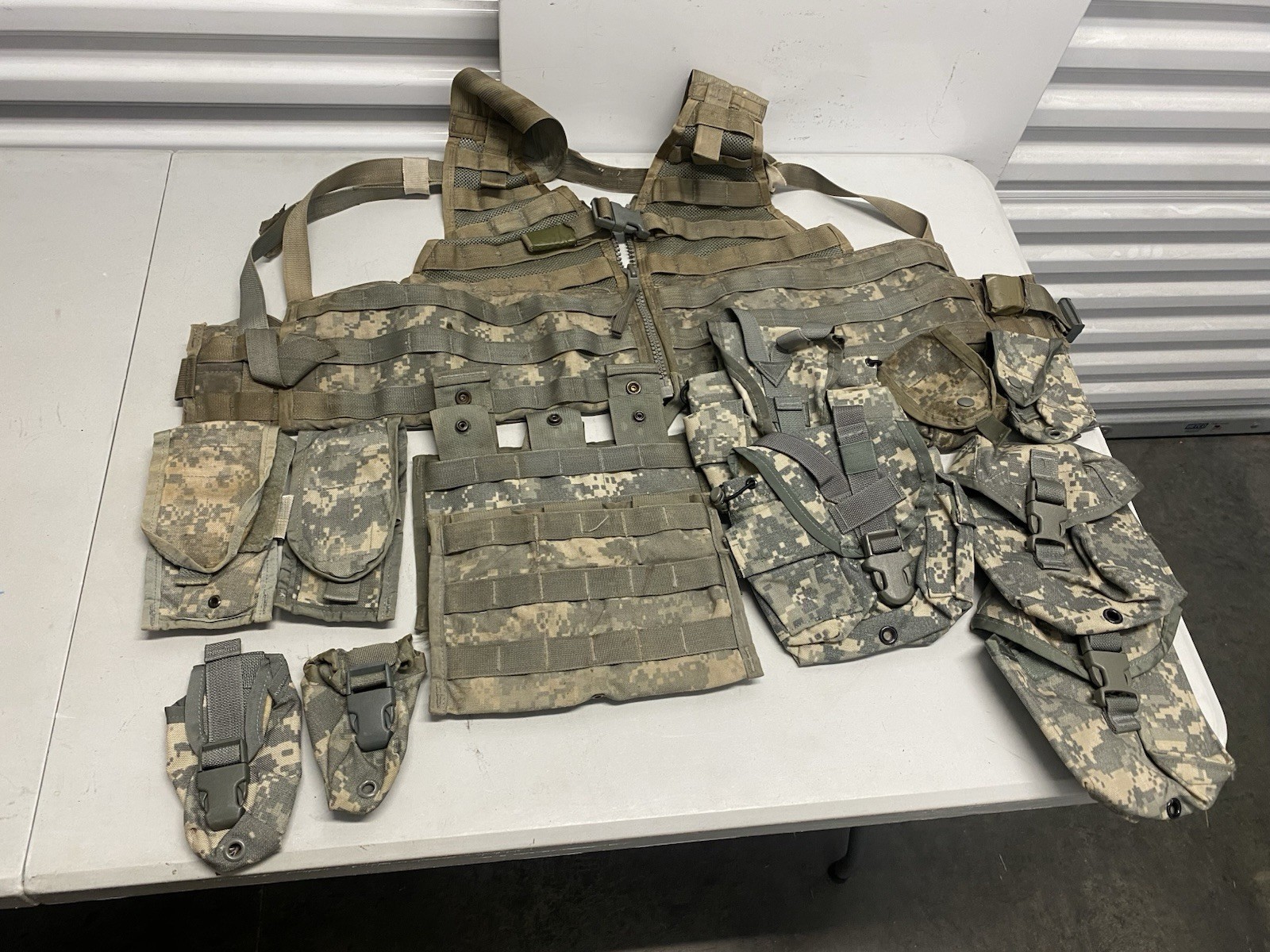 USGI Molle 2 Fighting Load Carrier Loadout #5 UCP FLC W Pouch Assortment Lot