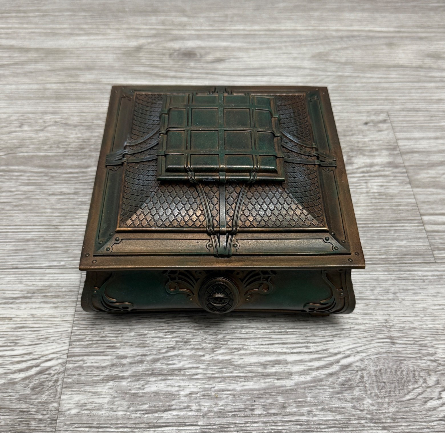 NEW Haunted Mansion Parlor Music Box Disney Cruise Line Treasure Bar DCL RARE