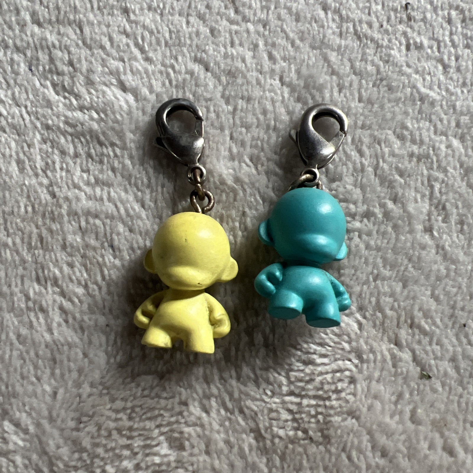 Kid Robot Vintage Dunny Zipper Pull Keychain Lot