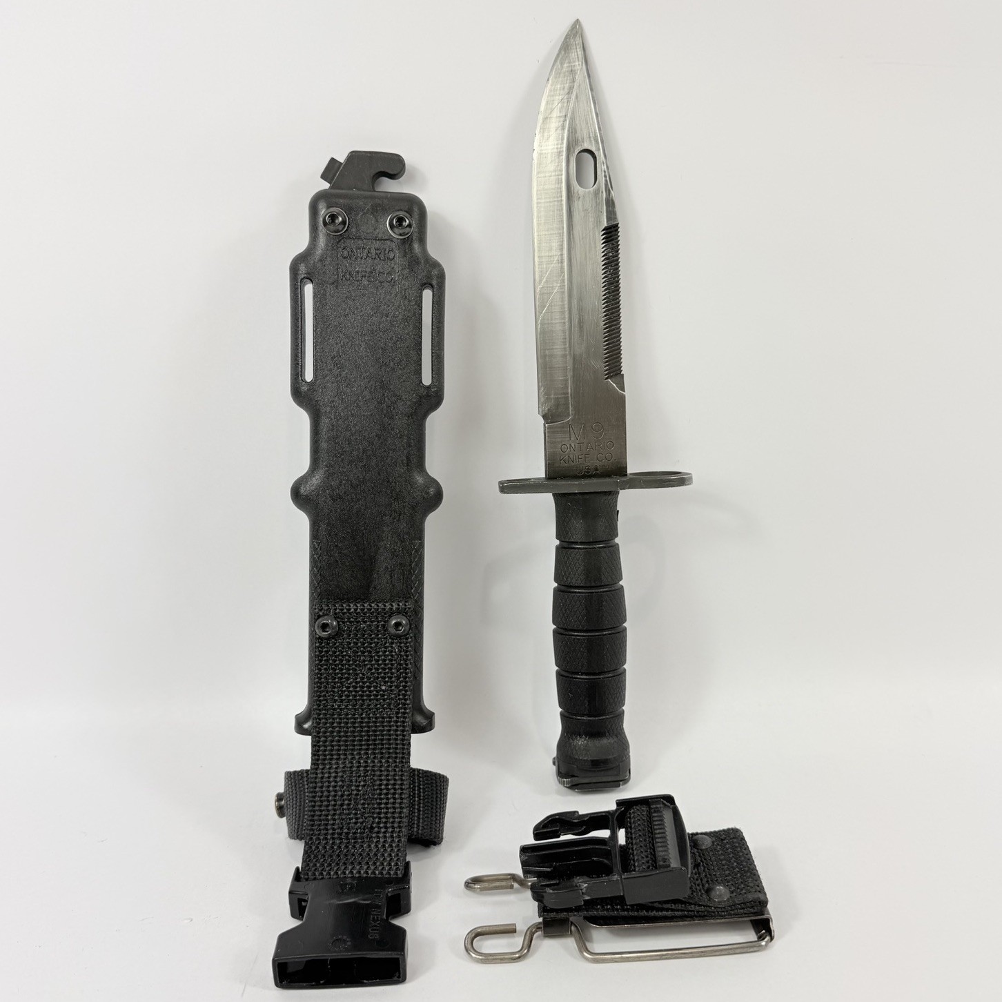 Ontario Knife Company M9 Bayonet & Scabbard Sheath Black USGI Military Issued