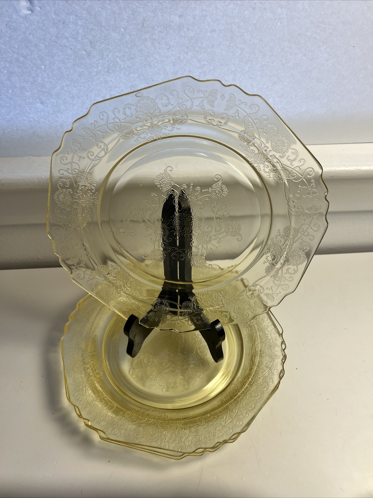 4 FEDERAL DEPRESSION GLASS PATRICIAN SPOKE YELLOW AMBER Salad PLATE 8.75\ 4 FEDERAL DEPRESSION GLASS PATRICIAN SPOKE YELLOW AMBER Salad PLATE 8.75\
