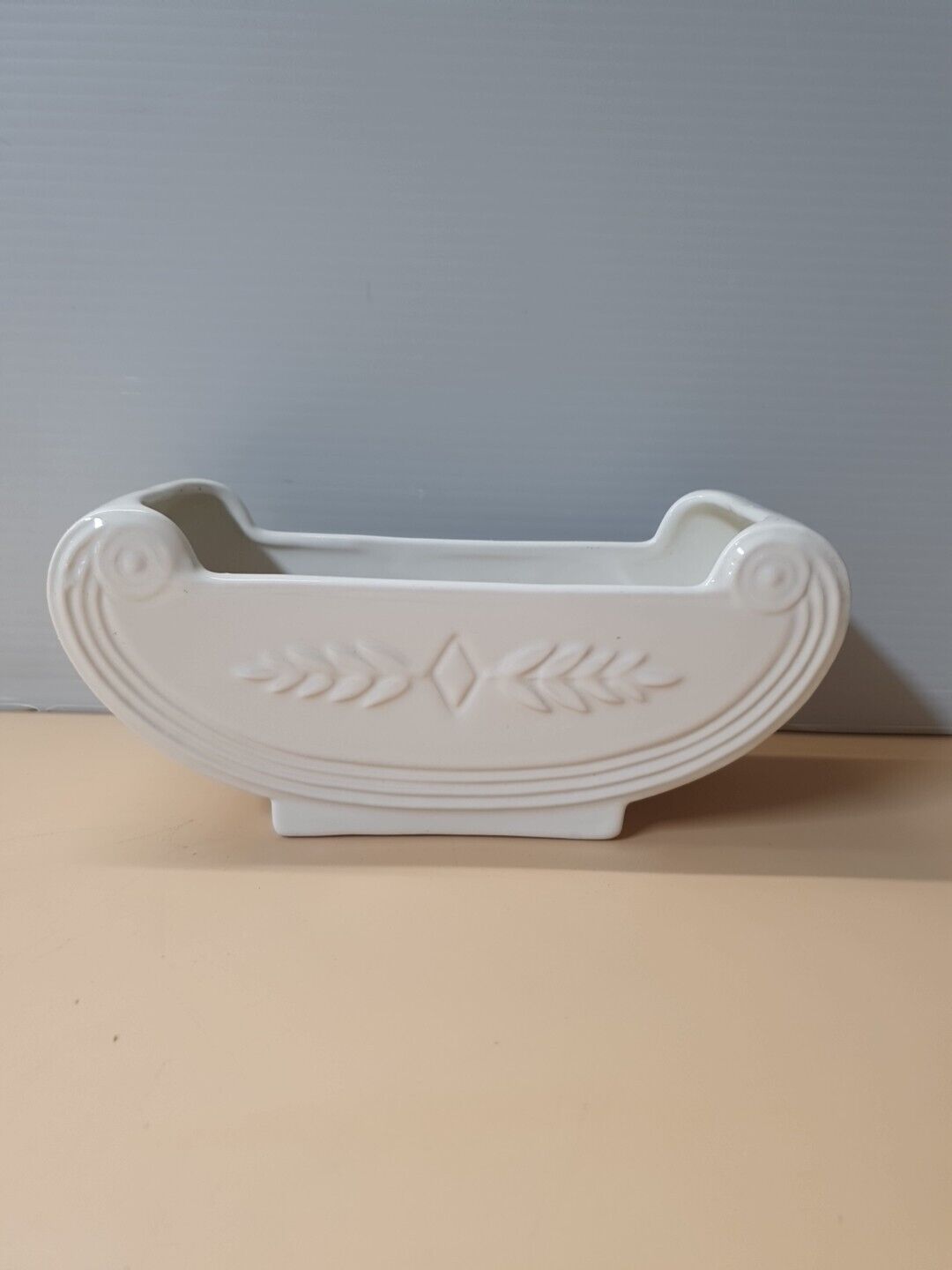 Vintage Abingdon USA Ceramic Pottery White Planter Vase