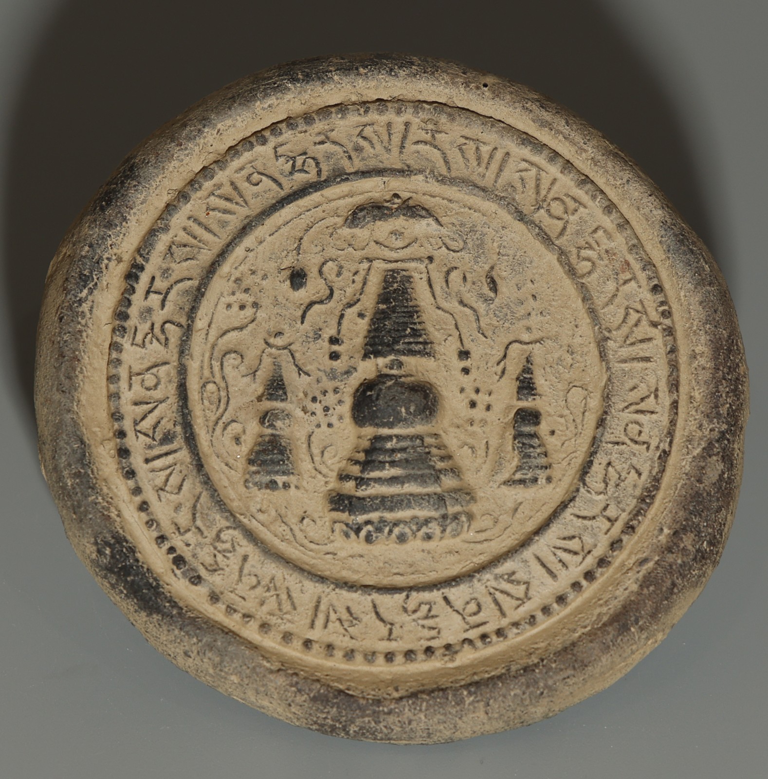 Real Tibet 15th Century Antique Buddhist Clay Tsa Tsa Mantra Three Stupa Pagoda