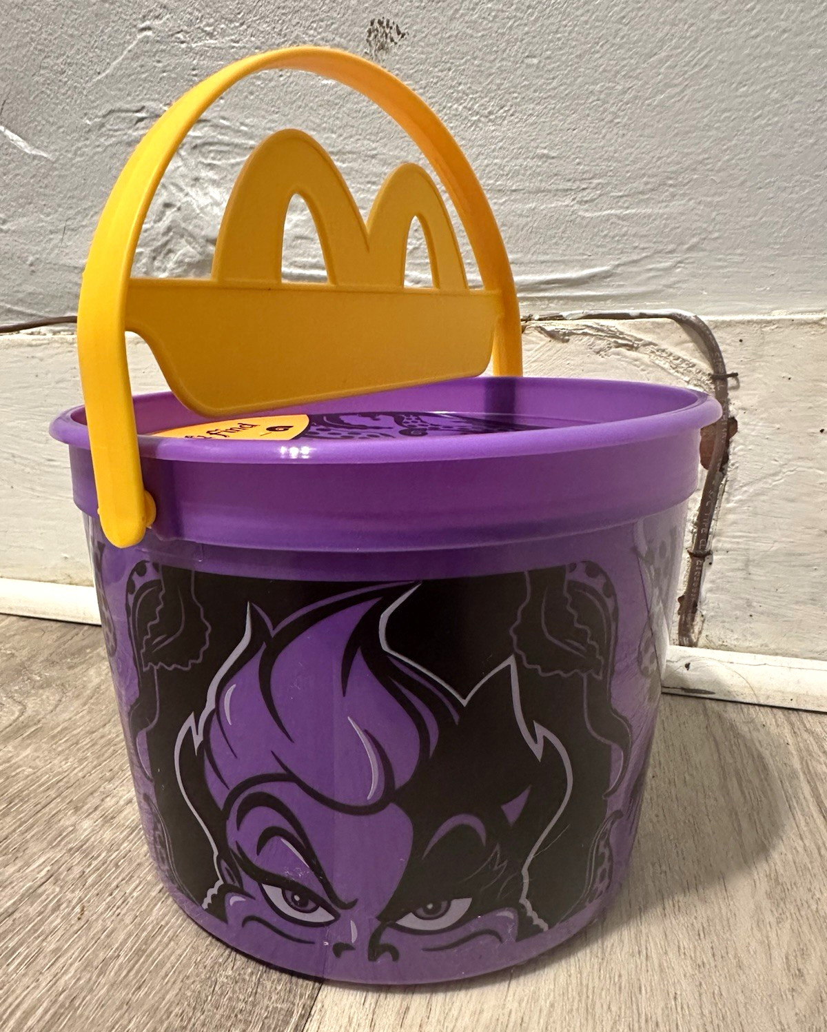 2026 McDonald\'s Ursula Boo Bucket w/ Lid (Stickers) & Handle