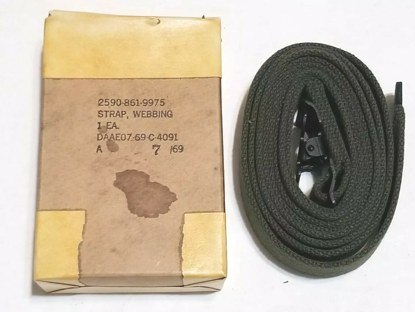 Vietnam NOS in Box Strap Webbing 1EA. Dated 1969 