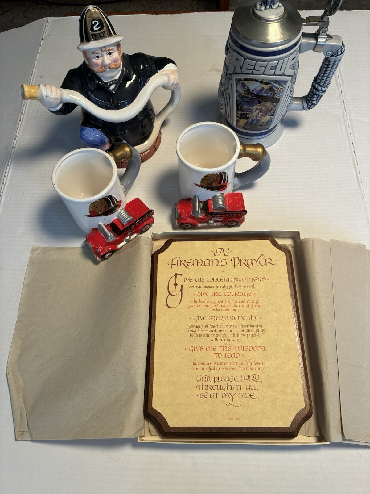 Vintage Fireman’s Collection Plaque Stein 2 Mugs Cookie Jar