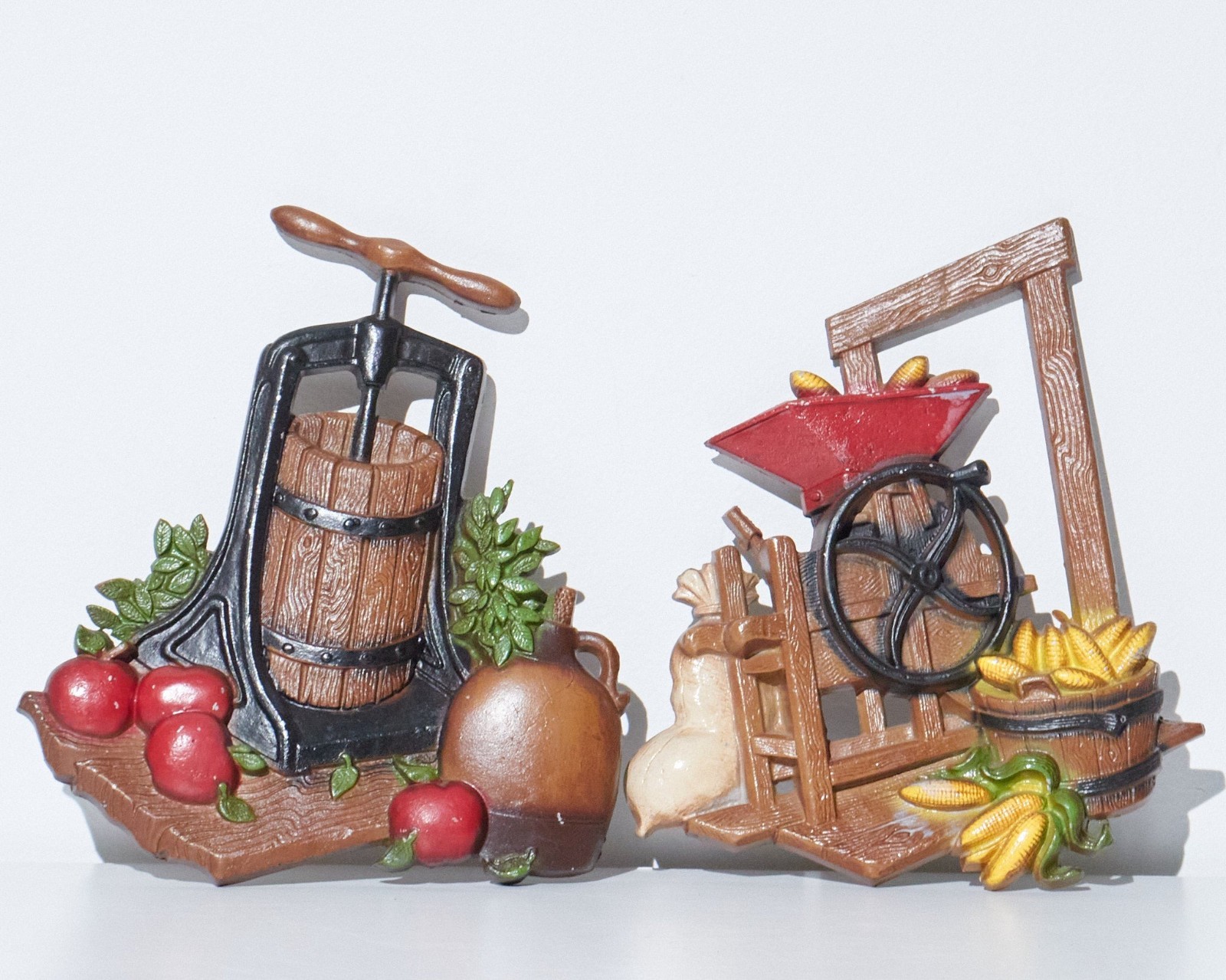 Vintage 1978 HOMCO Cast Metal Wall Plaque Farmhouse Cider Press Corn Sheller Set