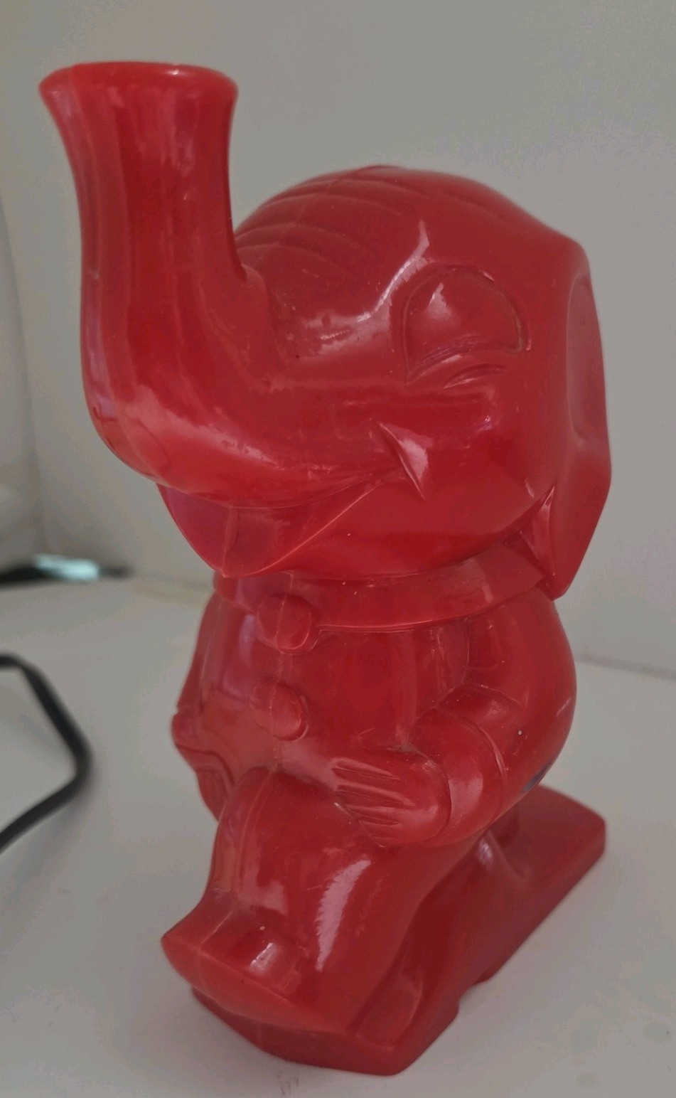Vintage Red Hard Plastic ELEPHANT Toy FLASHLIGHT LIGHT 