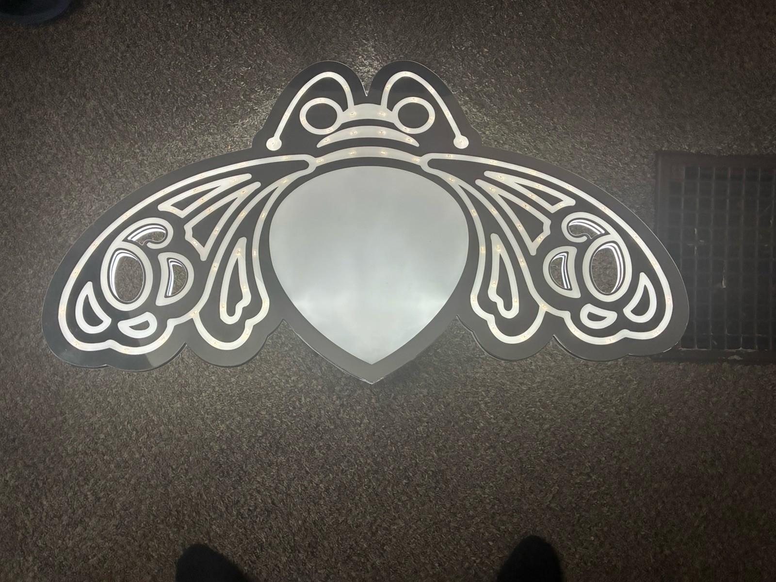 Patron Tequila Light Up Led Bug Sign Working Mint Condition Rare Patron Tequila Light Up Led Bug Sign Working Mint Condition Rare