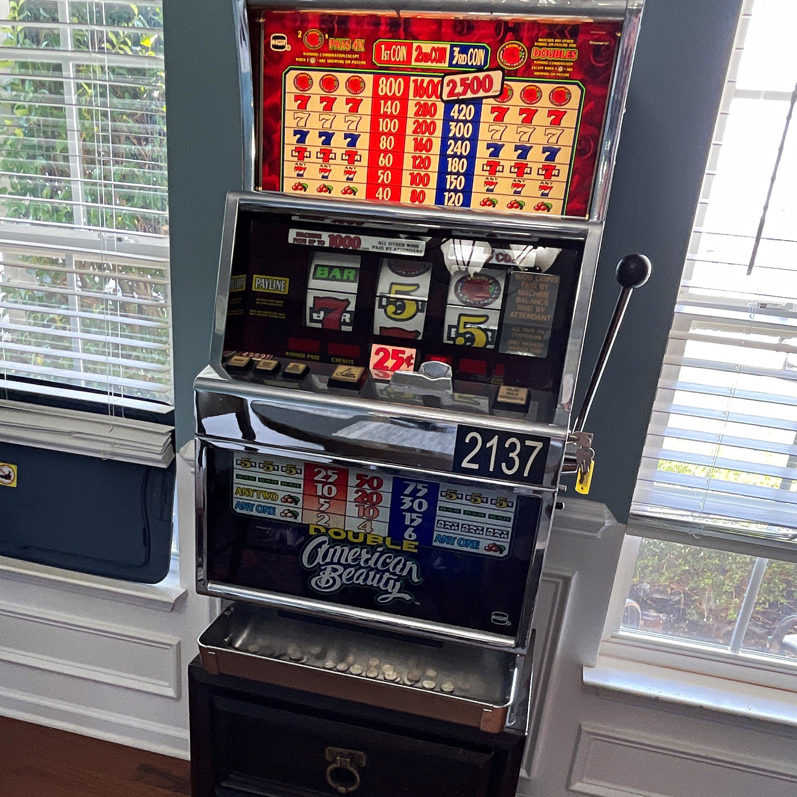 IGT 25¢ American Beauty Mechanical Slot Machine Model 9640030  10/97
