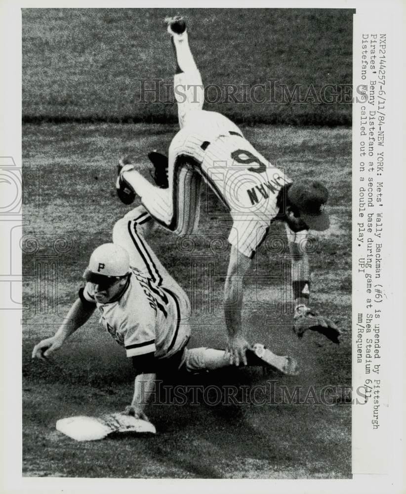 1984 Press Photo Wally Backman & Benny Distefano during game at Shea Stadium NY