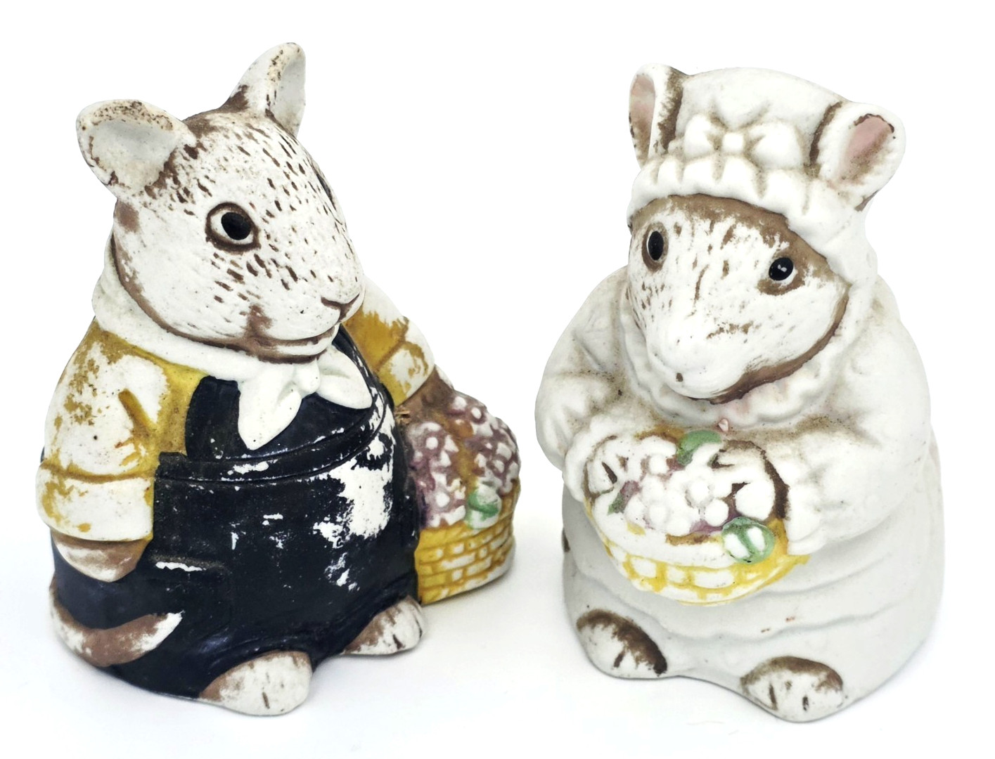 Vintage 1950s Country Mice Salt & Pepper Shaker Bisque Ceramic Pair  Kitschy
