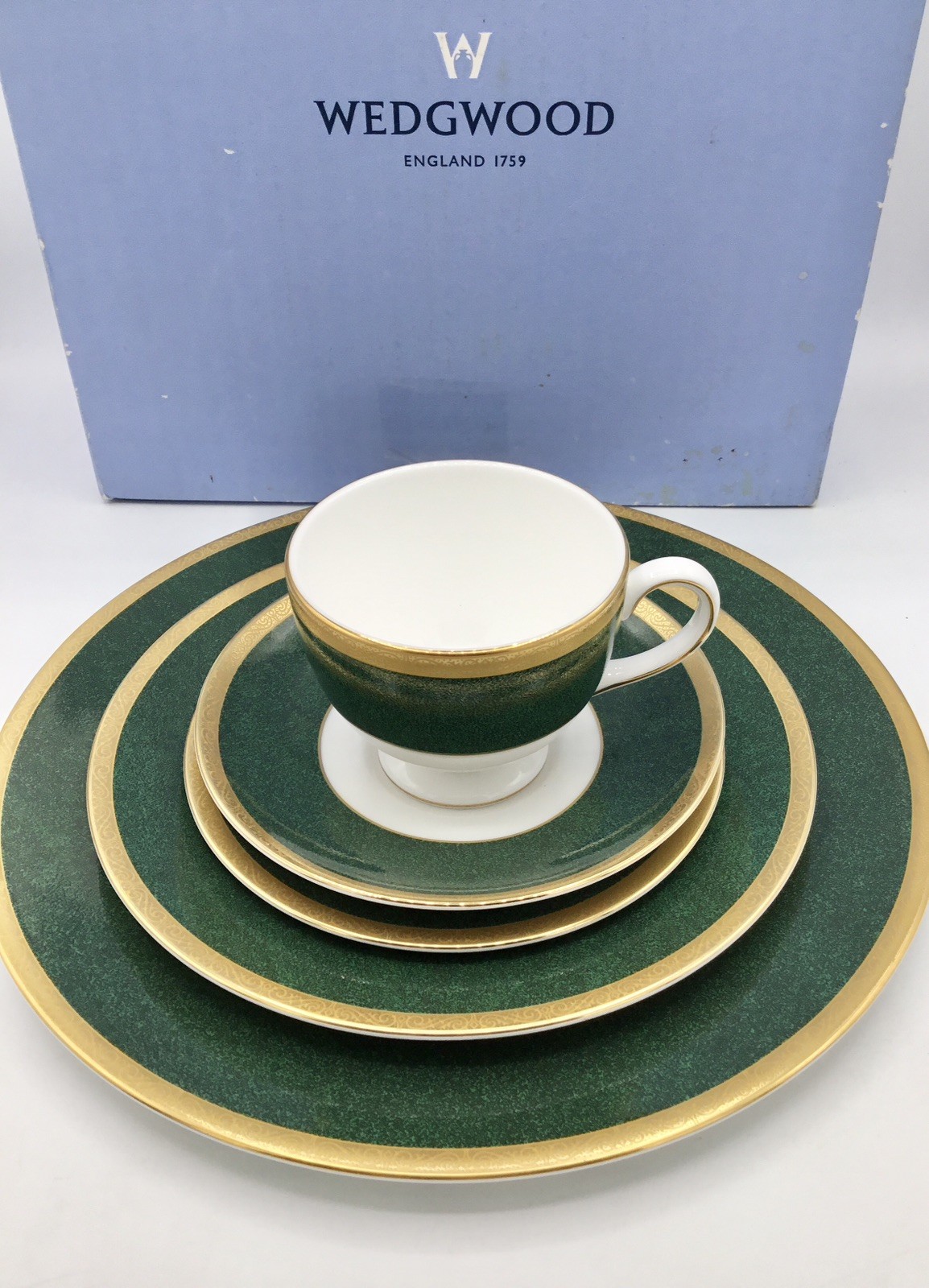 14 Items💥Wedgwood 2000-Millennium “Sherwood” 2 Pc Setting (+extra)Discontinued