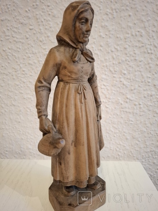 Vintage 20th Hand Carved Wood Peasant Woman Figurine European Folk Art Statue 9.