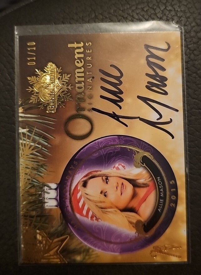 Allie Mason 2019 Benchwarmer Holiday Archive 2015 Ornament Auto Gold Foil /10