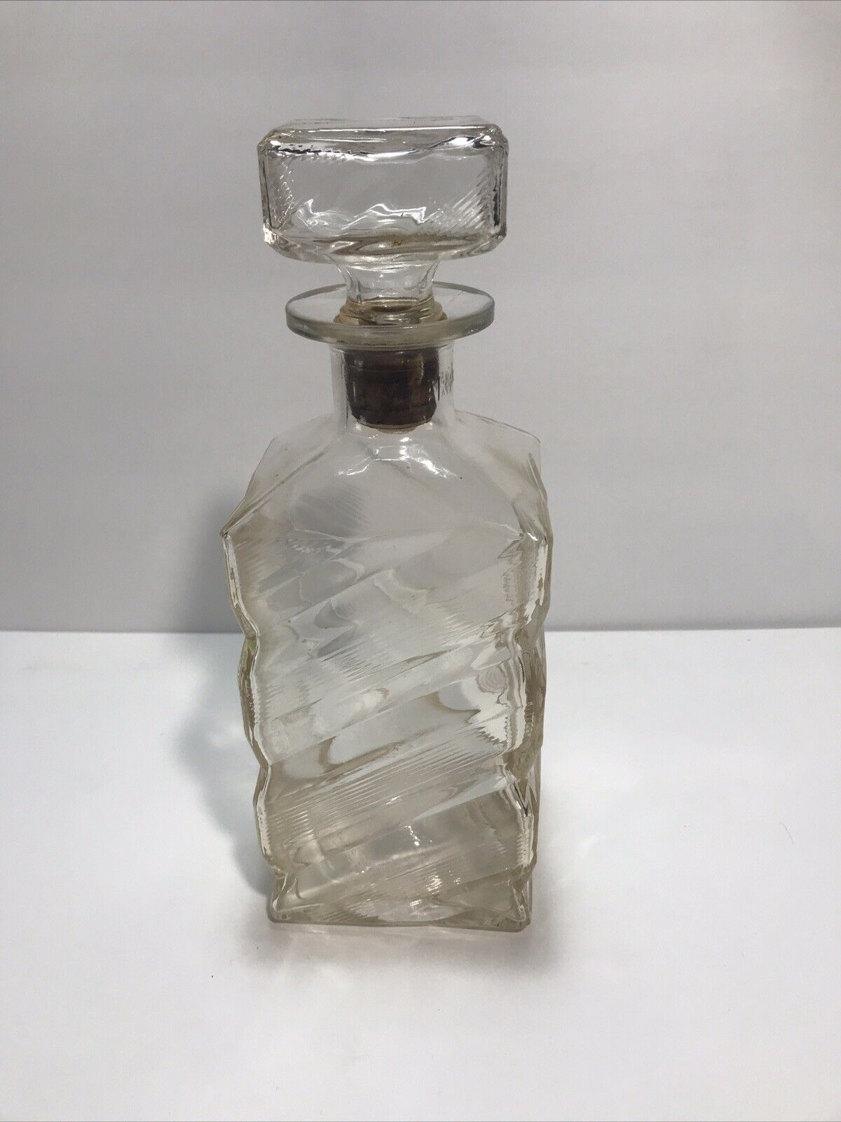 Vintage I.W. Harper Glass Decanter/Liquor Bottle With Glass Cork Stopper 9.75”
