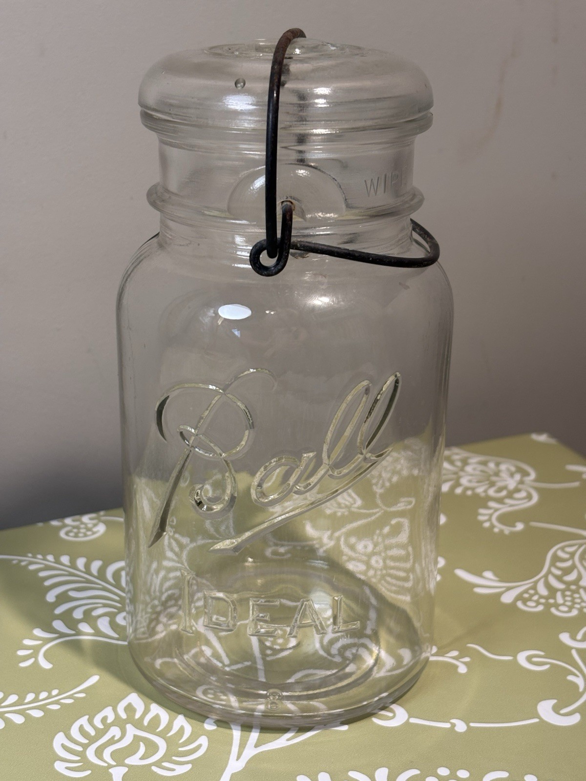 Vintage Ball Ideal Clear Glass Quart Mason Jar Wire Bail Glass Lid 1923-1933
