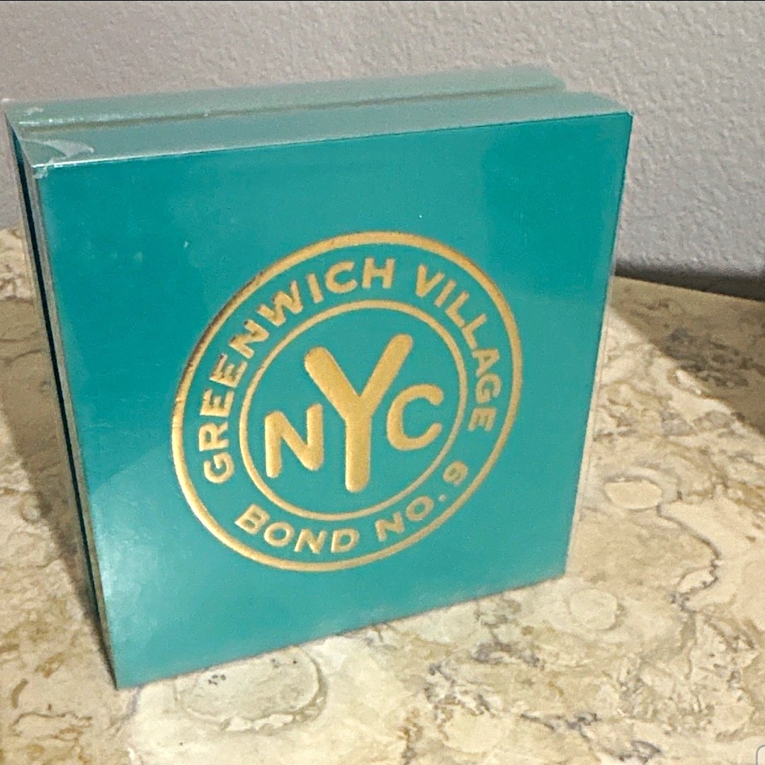 Bond No. 9 Greenwich Village NYC Teal & Gold Perfume Presentation Box Only