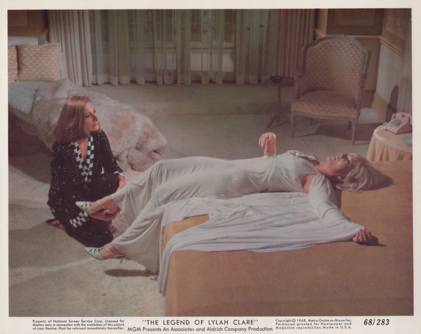Kim Novak + Rossella Falk in The Legend of Lylah Clare (1968) ❤ Photo M 239