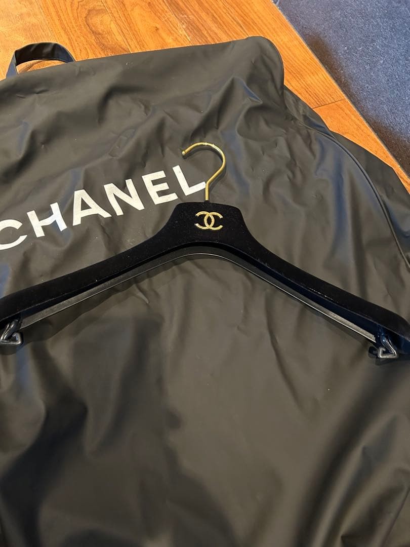 Chanel Outdoor Collection Luxury Garment Bag Zippered Nylon And Velvet Hanger Li