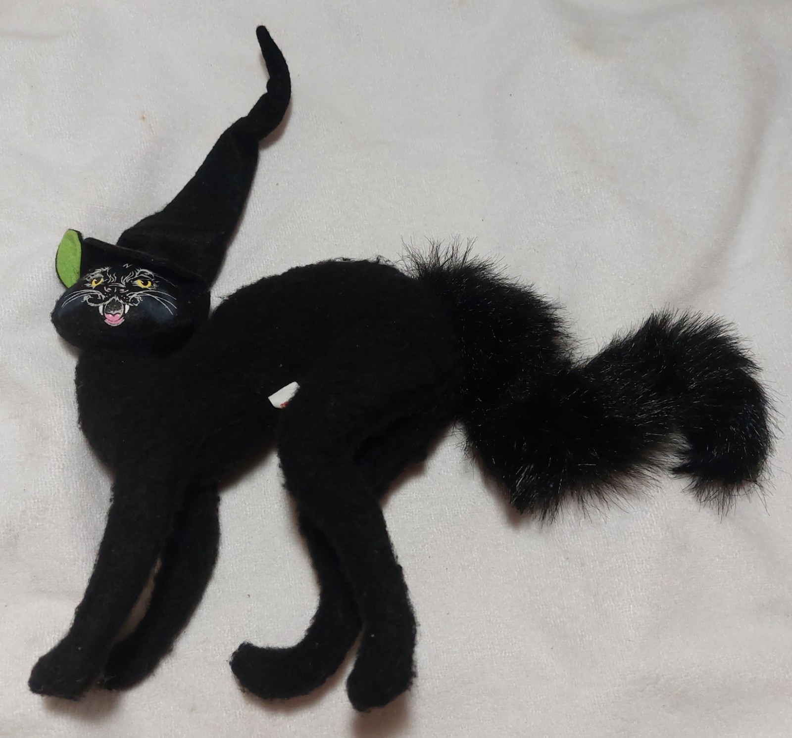 Annalee 2004 Black Cat Plush Halloween Witch Hat Bendable Tail