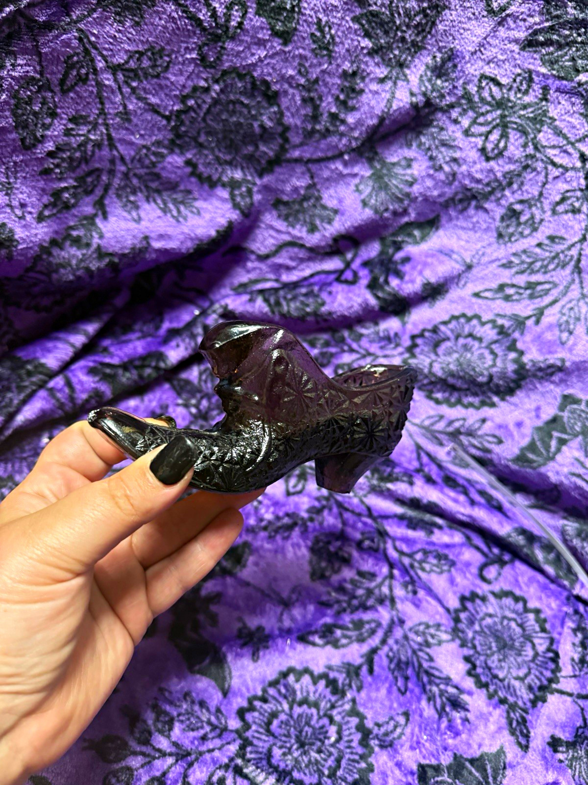 Vintage Amethyst Purple Glass Daisy and Button Slipper Shoe