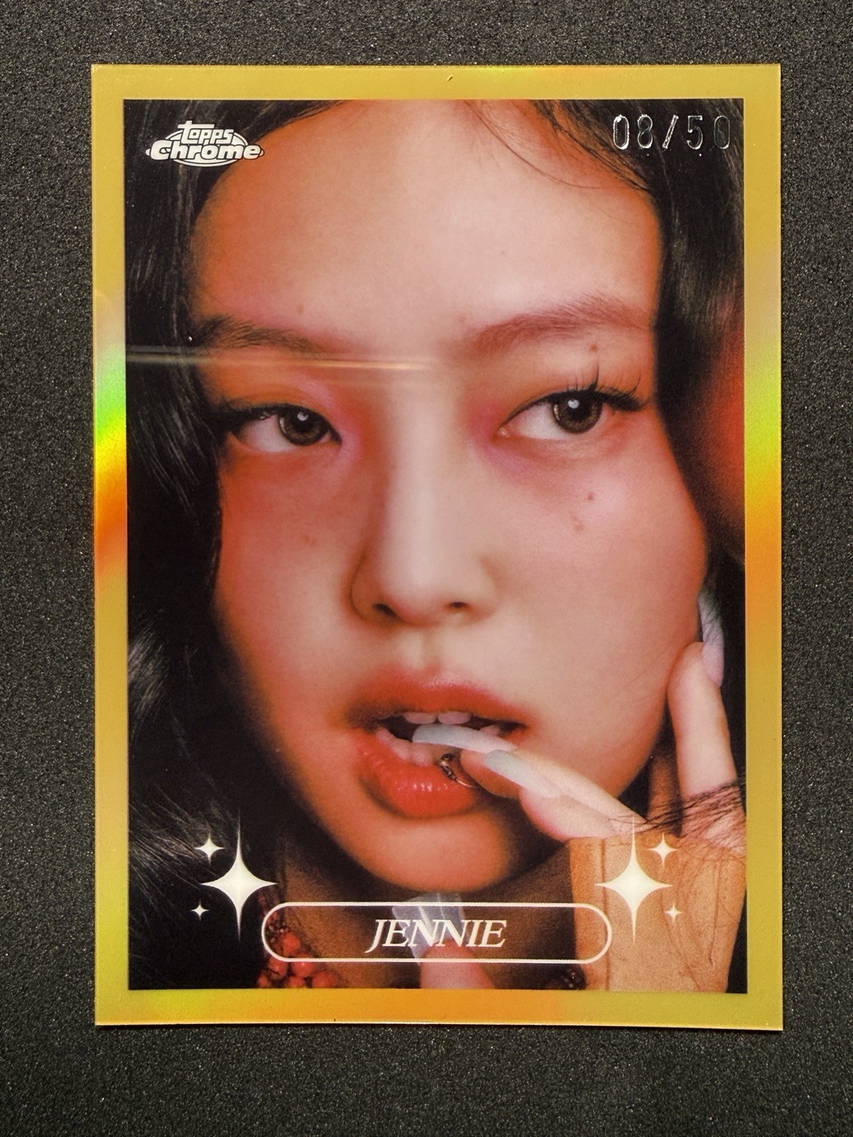 2026 Topps Chrome x Jennie Chromium Close-Up CC1 🔥TRUE GOLD 08/50🔥super Rare 2026 Topps Chrome x Jennie Chromium Close-Up CC1 🔥TRUE GOLD 08/50🔥super Rare