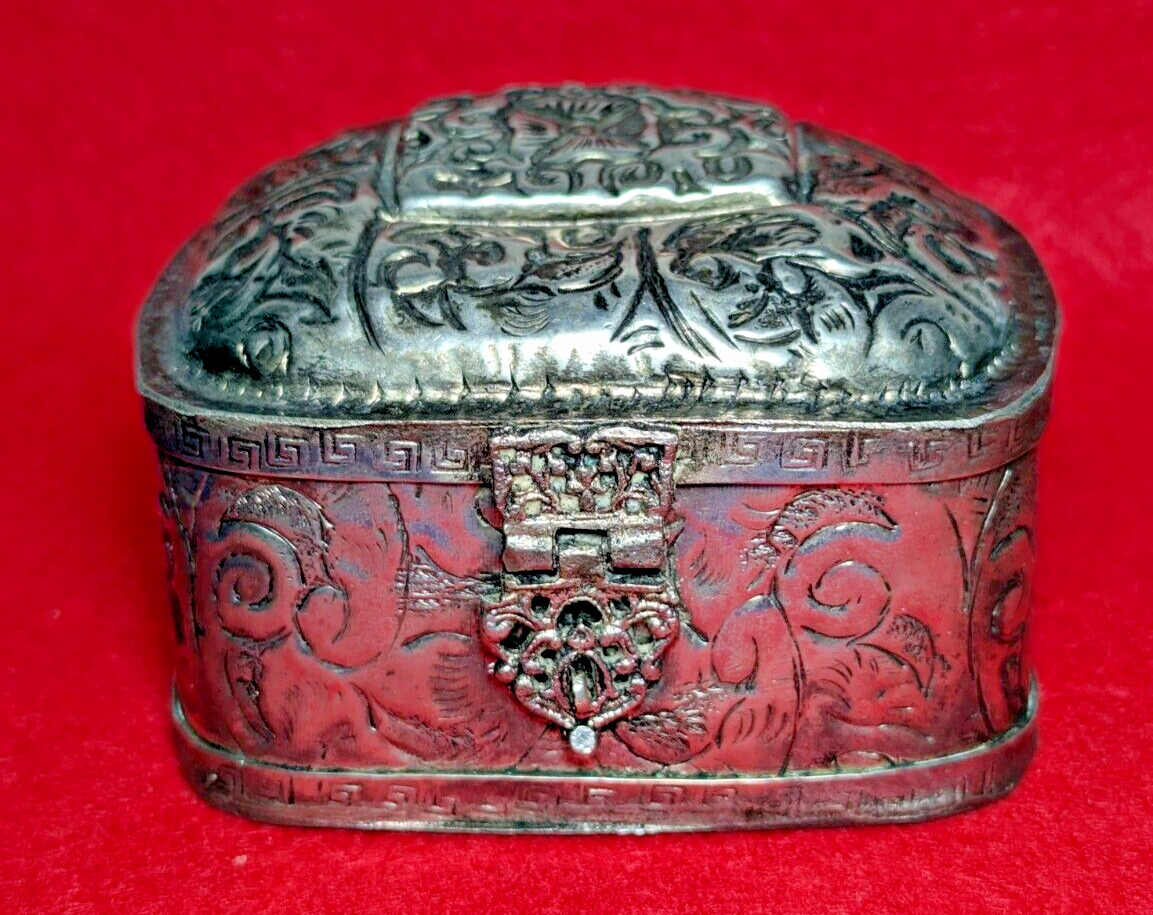 India Vintage 60's Hand Crafted Embossed Lidded Metal Non Magnetic Trinket Box