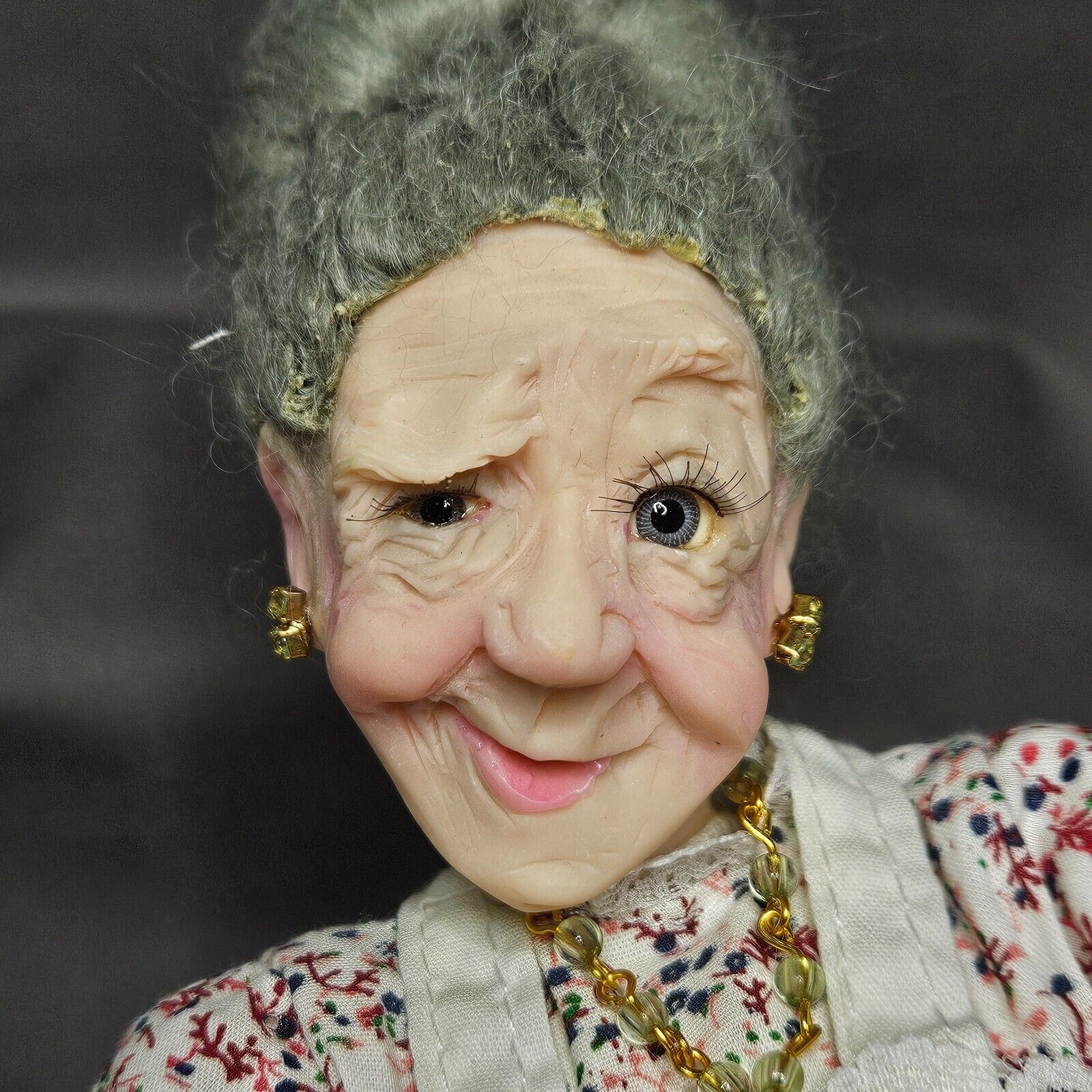 Jacqueline Kent Collection JKC Shelf Sitter Granny Old Woman Figure Slippers
