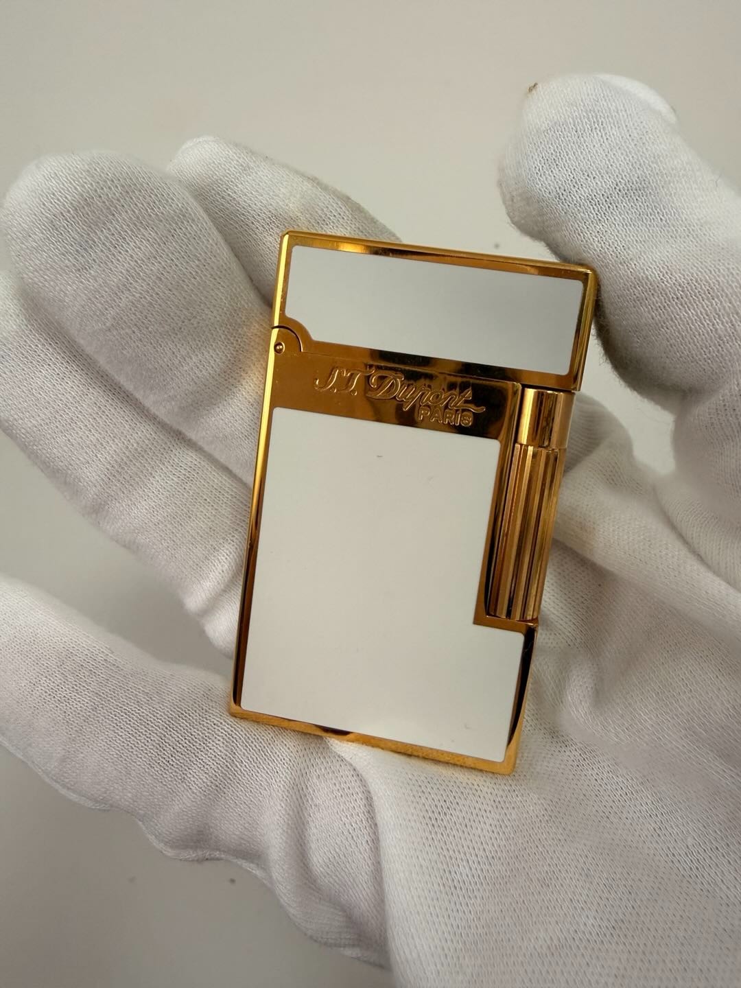 S.T. Dupont White Painted Gold Single Flame Lighter with Gift Box