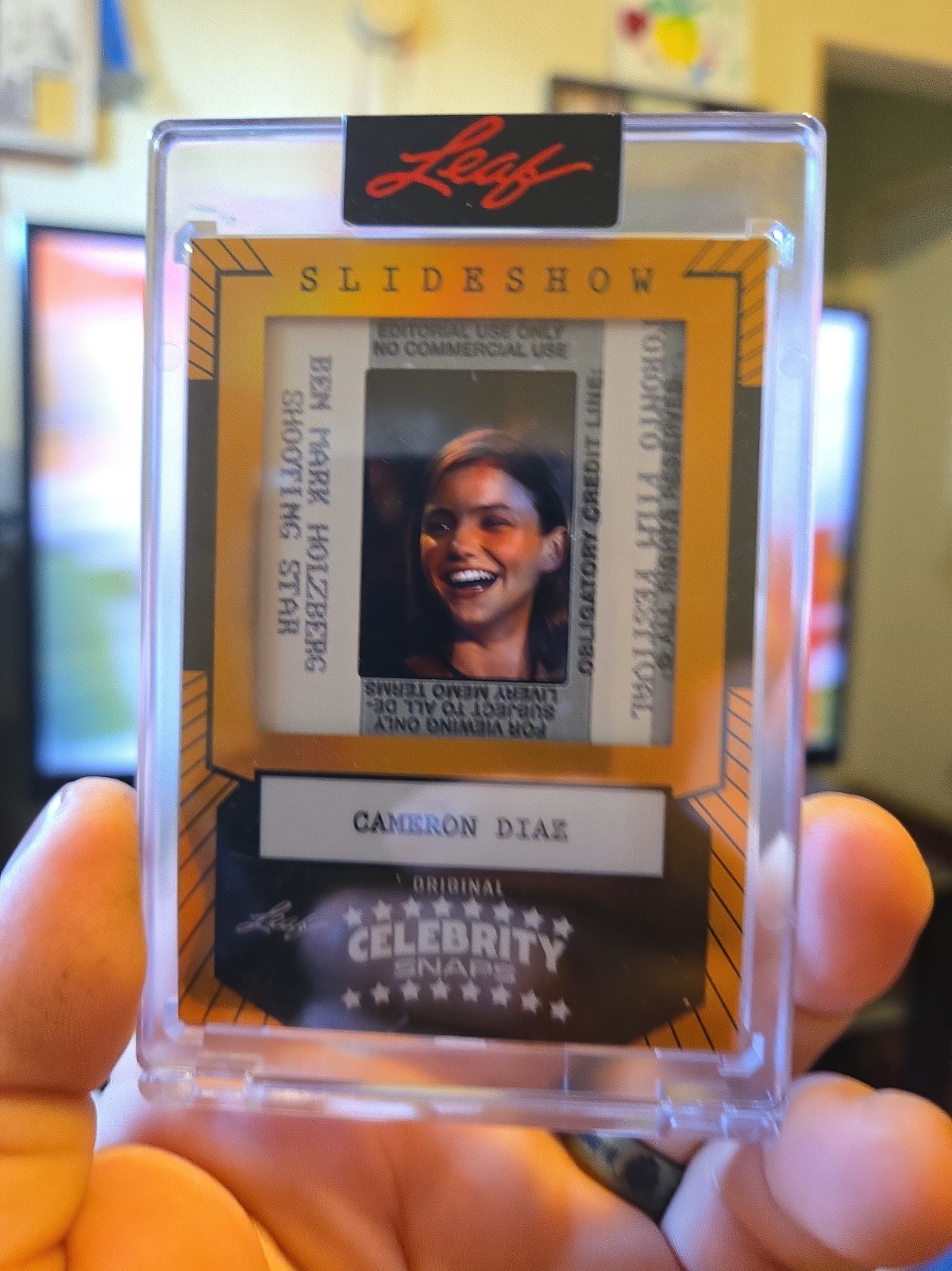 2026 Leaf Slideshow Cameron Diaz Celebrity Snaps Prismatic Gold #/25 #CSM-CD1 2026 Leaf Slideshow Cameron Diaz Celebrity Snaps Prismatic Gold #/25 #CSM-CD1