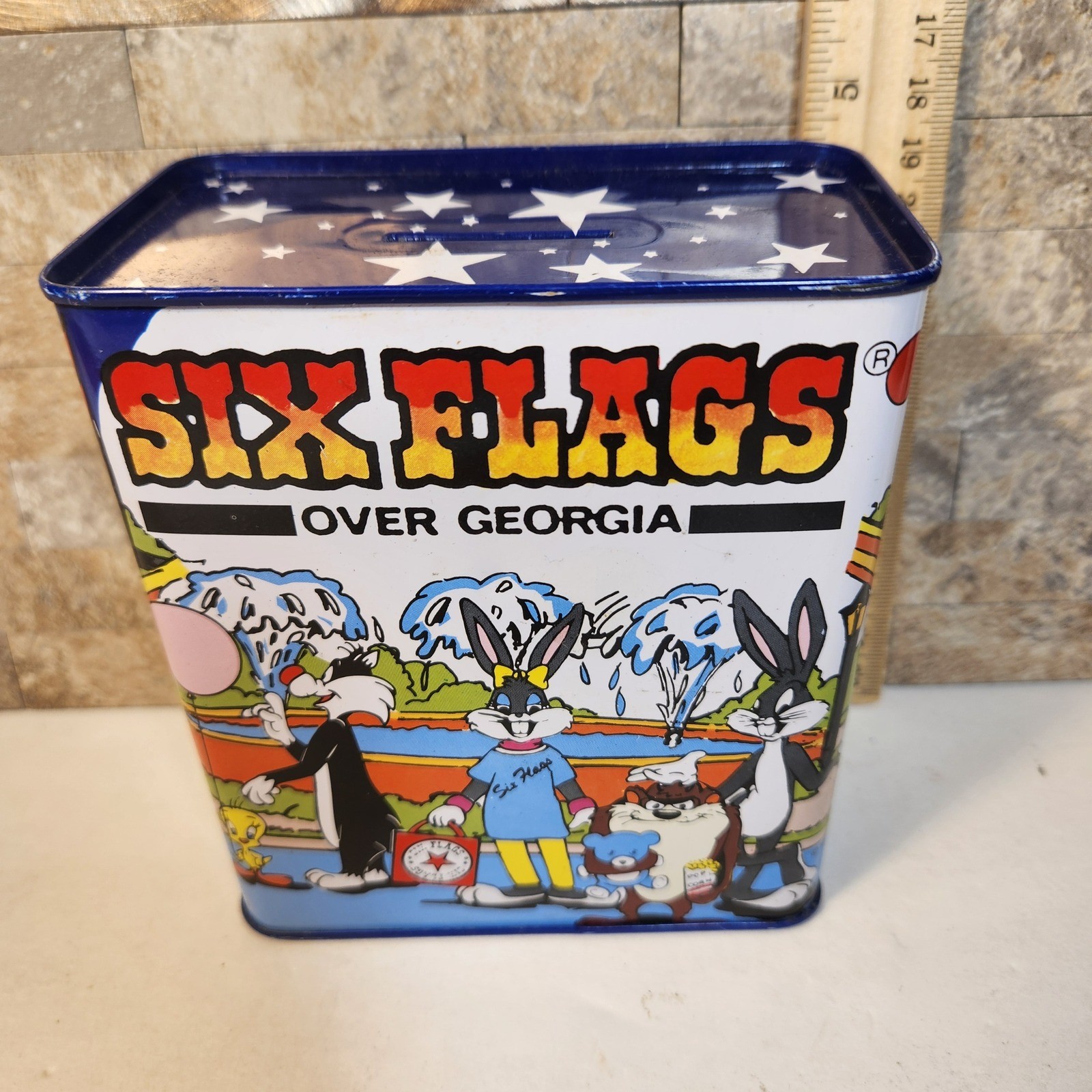 Vintage 1987 Six Flags Over Georgia Looney Tunes Metal Coin Bank Tin Souvenir