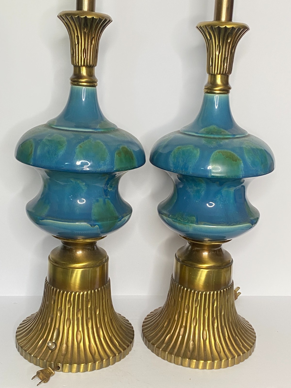 VINTAGE 50's PAIR REMBRANDT TURQUOISE BLUE POTTERY & BRASS 3' FLOOR TABLE LAMPS