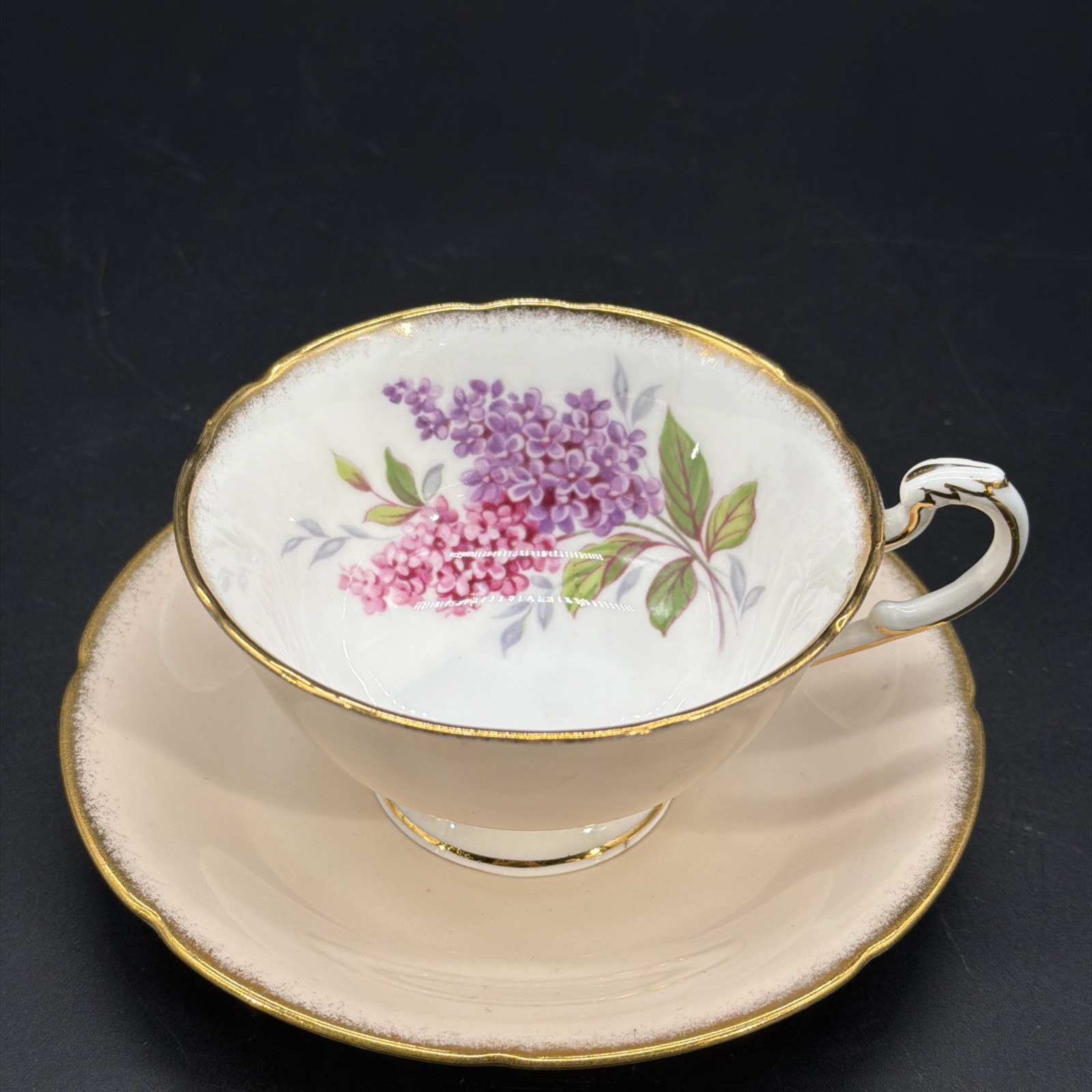 Paragon Pink Purple Lilac Cup Saucer England By Appt Only Her Majesty The Queen Paragon Pink Purple Lilac Cup Saucer England By Appt Only Her Majesty The Queen