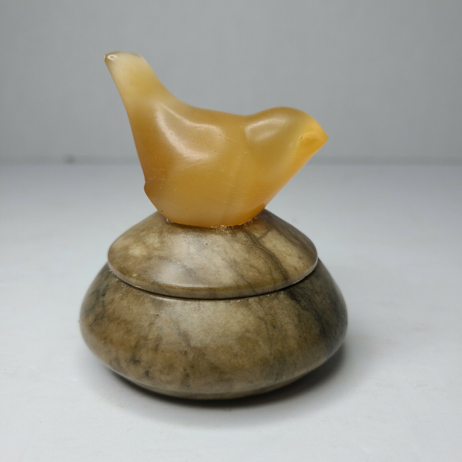 Unique Antique Vintage Cybenup (USSR) Beautiful Sparrow on round Marble Ring Box