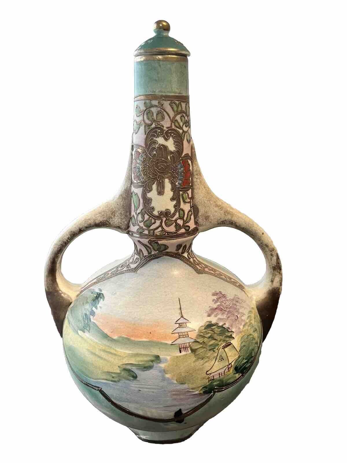 Stunning Vintage Hand Painted Oriental Vase
