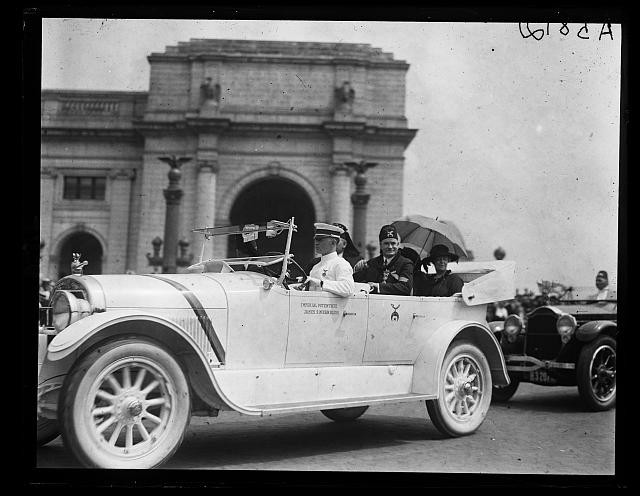 Photo:James S McCandless Imperial Potentate 1910s Auto Parade Arch