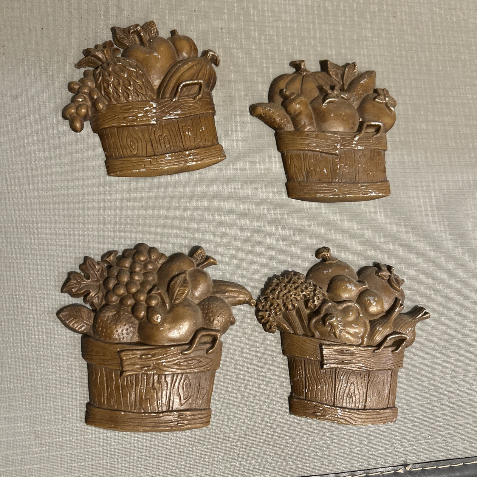 Four Vintage Metal Wall Decor 1978 Sexton Co.